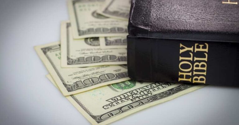 New Fed Upgrade: Banks Are Now Spying on You – Think Twice Before Buying a Bible