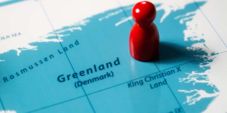 Trump Defends Greenland Delegation as Friendly Outreach