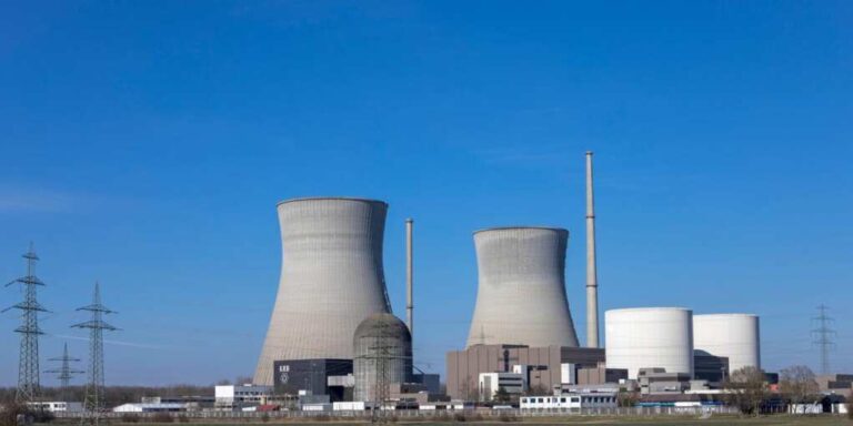 Trump’s Nuclear Revival Plan Faces a Bureaucratic Buzzsaw Trump’s Nuclear Revival Plan Faces a Bureaucratic Buzzsaw