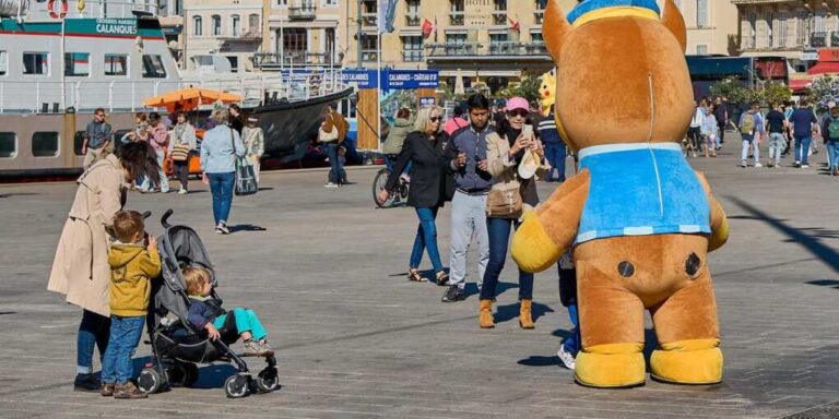 Trump Rallies Behind High School Fighting Against Woke Insanity