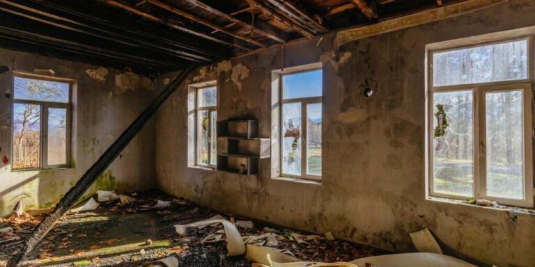 Pat Tillman’s Brother Accused of Rams Post Office, Writes Cryptic Message